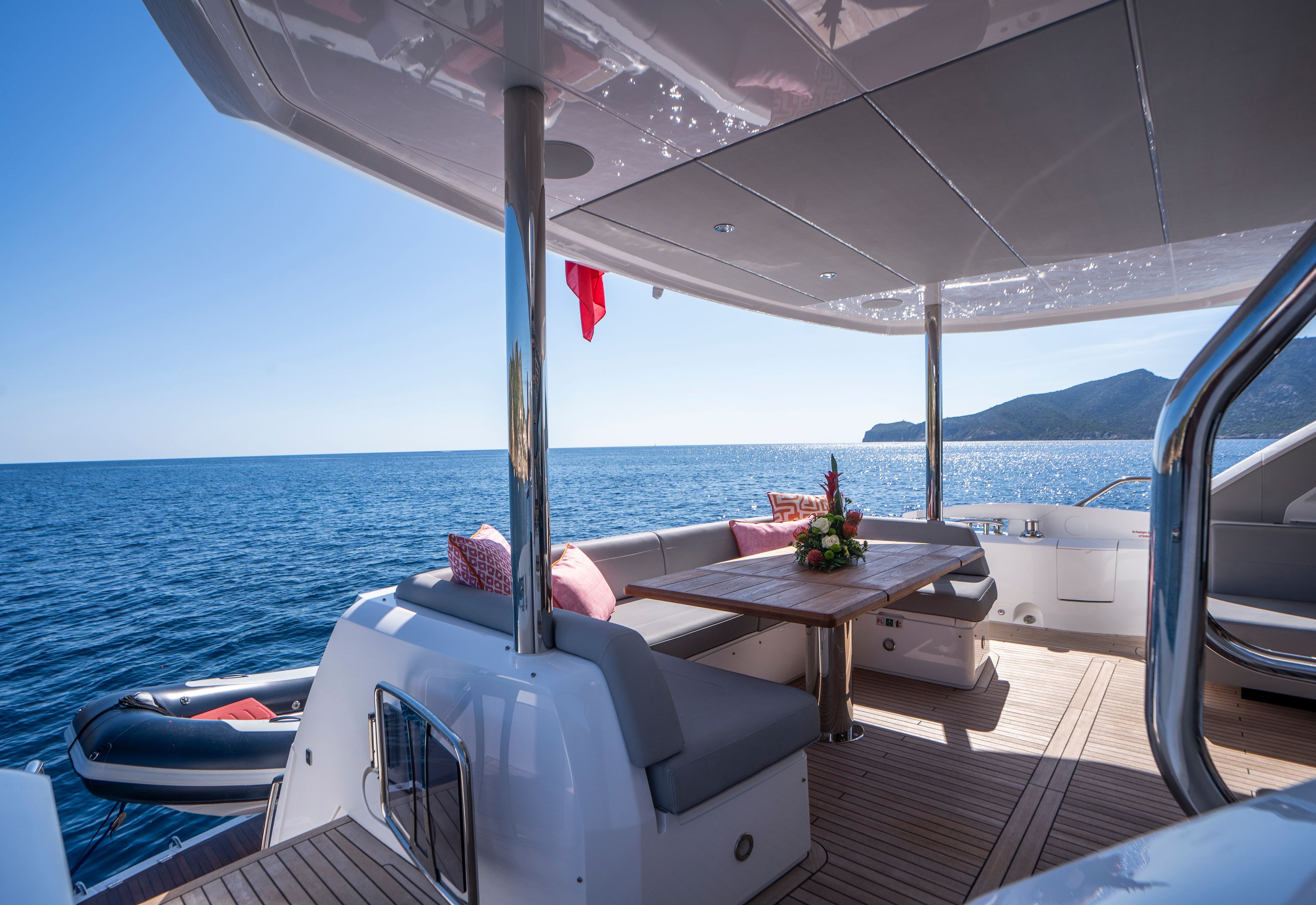 PASHBAR Shaded Aft Deck Dining Luxury Yacht Browser by